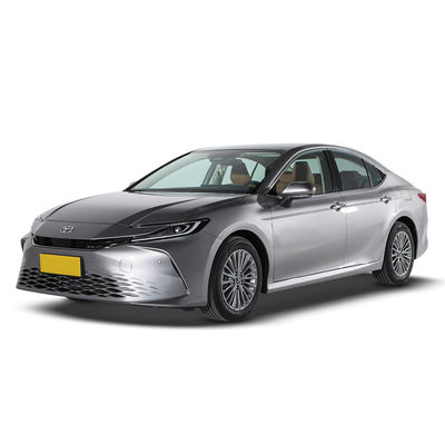 Good price 72kw Combined Maximum Power Toyota Camry 2024 Hybrid Gasoline Petrol Luxury Electric EV Sedan Car online