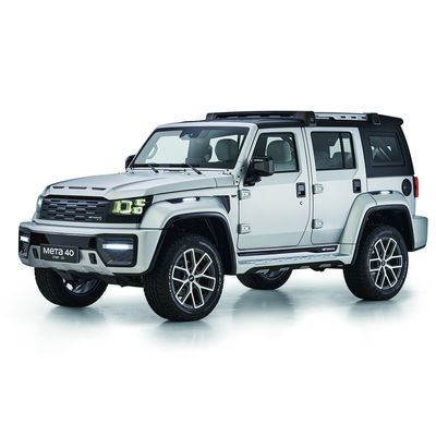 Good price 2024 BAIC BJ40 Plus Fuel Petrol Cars Off-road SUV 2.0T Auto Compact SUV 4x4 Vehicles with Front Disc Rear Disc Brake System online